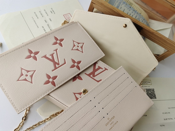 LVコピーウォレット角部分ディテール